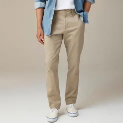 1040 Athletic Tapered-fit stretch chino pant