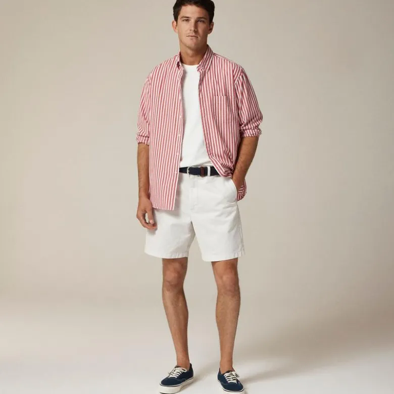 8" Classic chino short