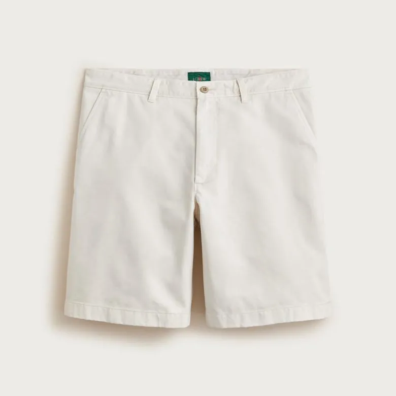 8" Classic chino short