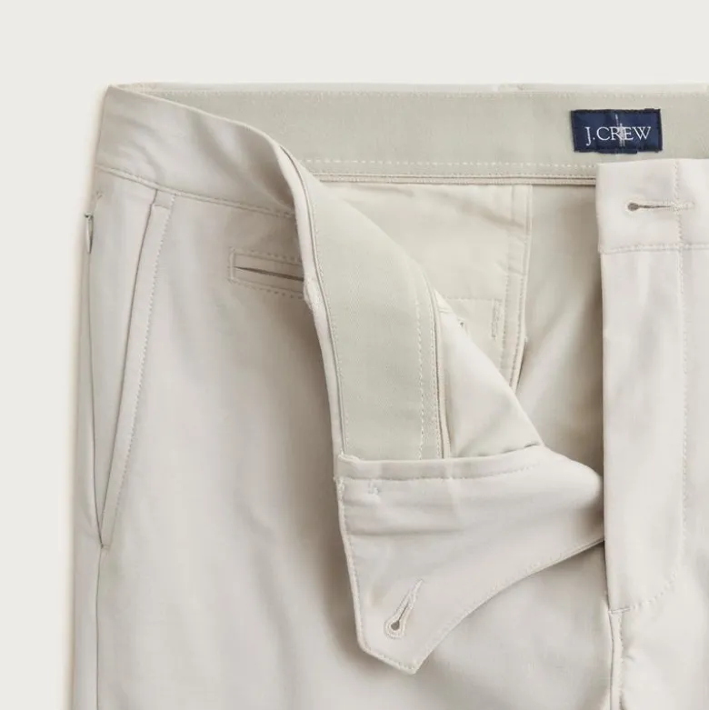 484 Slim-fit tech pant