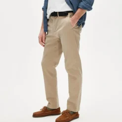 770™ Straight-fit stretch chino pant