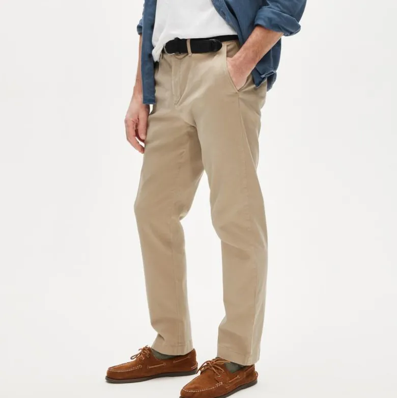 770™ Straight-fit stretch chino pant
