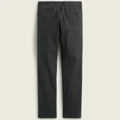 770™ Straight-fit stretch chino pant