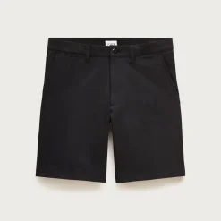 9" tech short