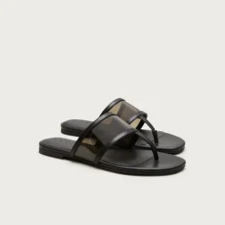 Audrey jelly thong sandals in leather