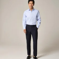 Bowery performance stretch dress shirt with spread collar
