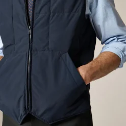 Box-quilt insulated vest with PrimaLoft®