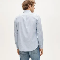 Broken-in organic cotton oxford shirt