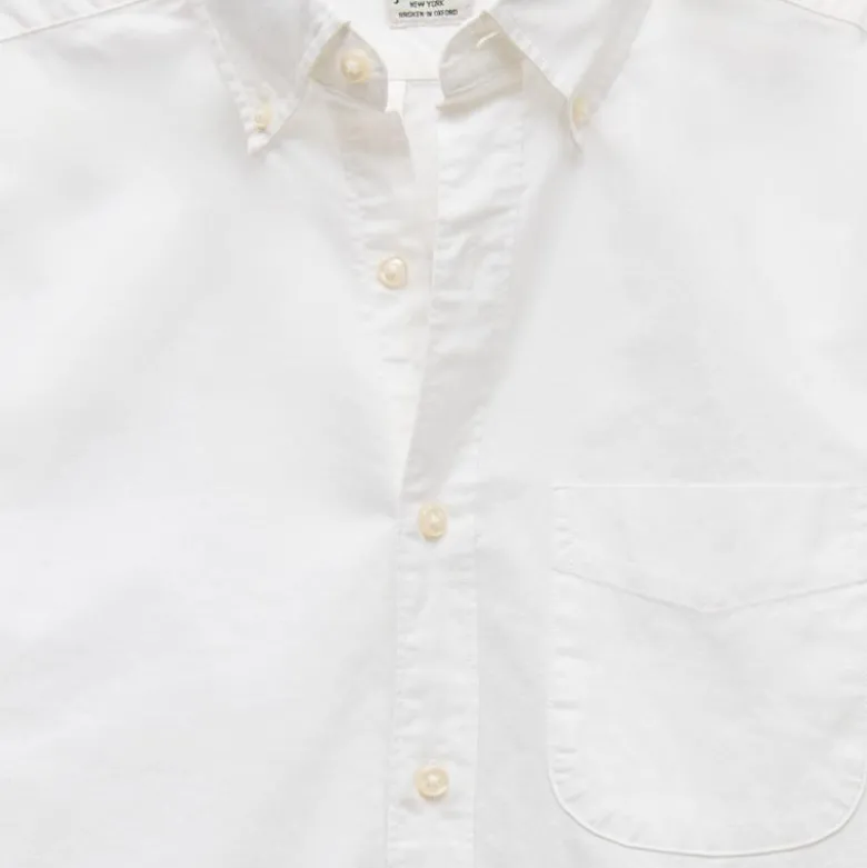 Broken-in organic cotton oxford shirt