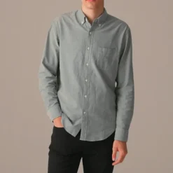 Broken-in organic cotton oxford shirt