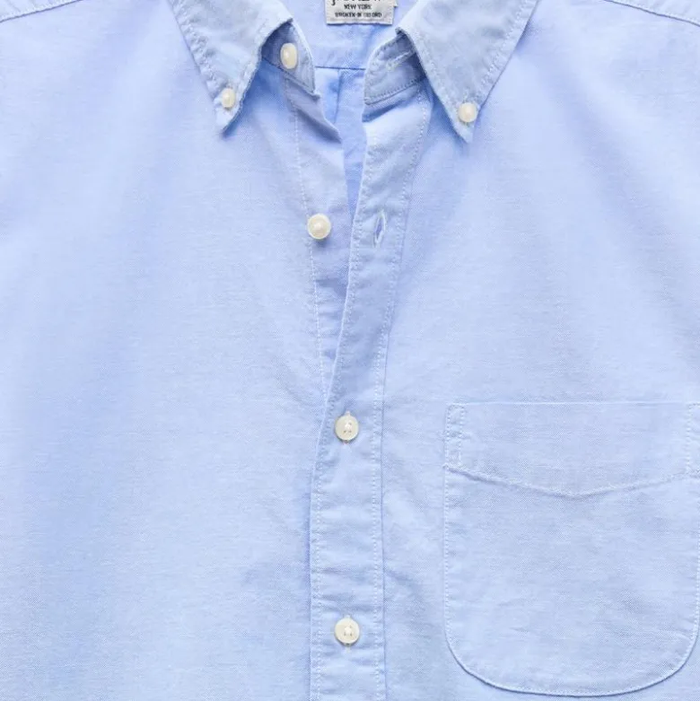 Broken-in organic cotton oxford shirt