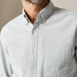 Broken-in organic cotton oxford shirt