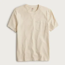 Broken-in pocket T-shirt