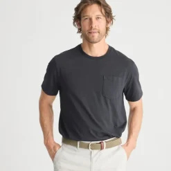 Broken-in pocket T-shirt