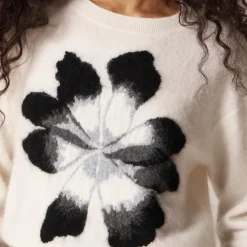 Brushed cashmere crewneck sweater with intarsia floral