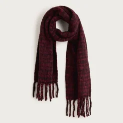 Brushed woven scarf