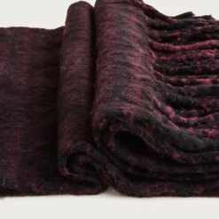 Brushed woven scarf