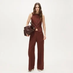 Button-up cutaway tank top in Gramercy linen blend