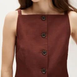 Button-up cutaway tank top in Gramercy linen blend