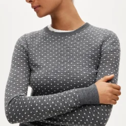 Carolyn fitted crewneck sweater in polka-dot merino wool