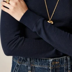 Carolyn fitted crewneck sweater in merino wool