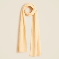 Cashmere cable-knit scarf
