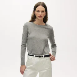 Cashmere classic-fit crewneck sweater