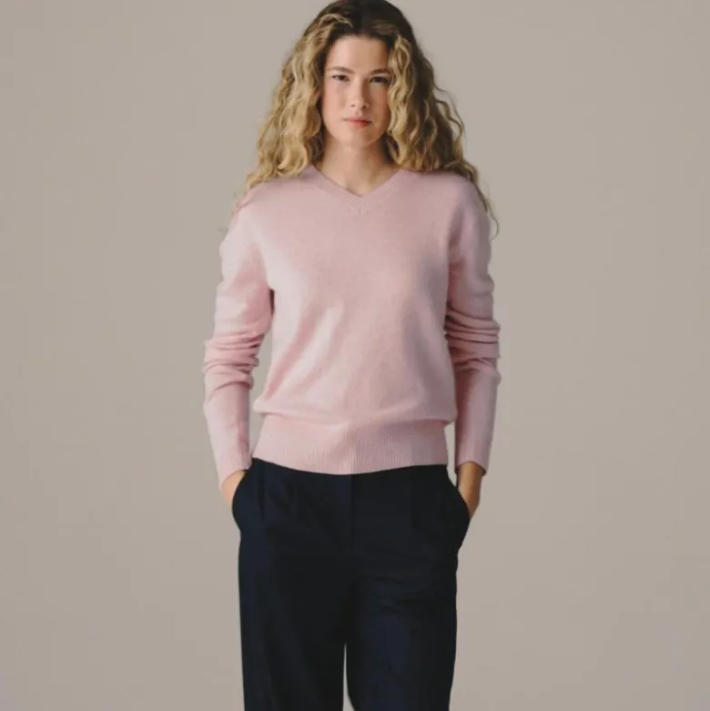 Cashmere high V-neck sweater