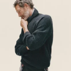 Cashmere ribbed turtleneck sweater with marled yarns