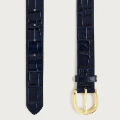 Classic belt in croc-embossed leather