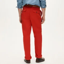 Classic double-pleated chino pant