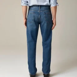 Classic jean in medium wash