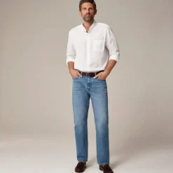Classic jean in medium wash
