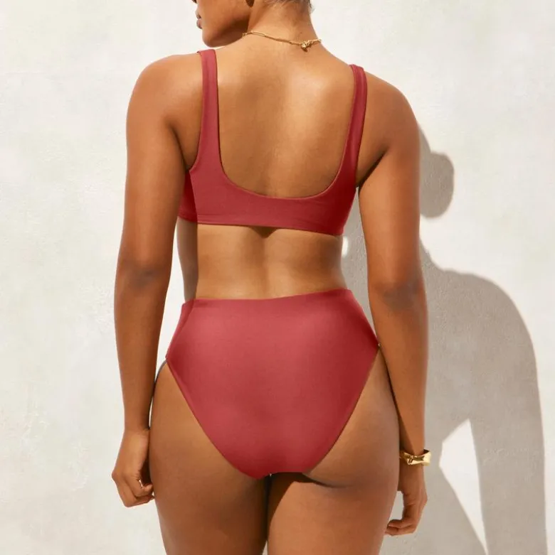 Claudia bikini top in Classic Sculpt™