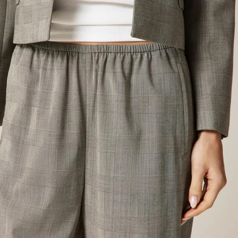 Cosmo pant in plaid Italian gauzy wool blend