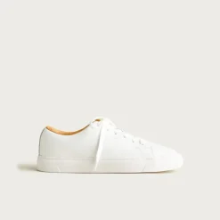 Court sneakers in leather