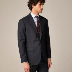 Crosby Classic-fit suit jacket in Italian worsted wool