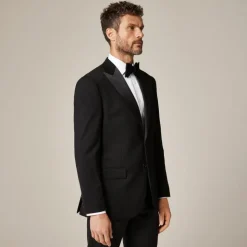 Crosby Classic-fit tuxedo jacket in Italian wool