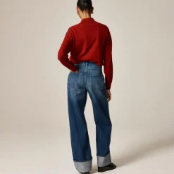 Cuffed lower-rise wide-leg jean