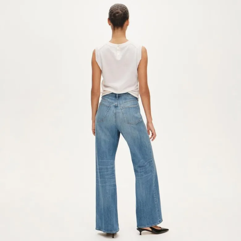 Curvy denim trouser jean