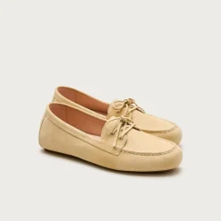 Driving loafers in suede with two sets of laces
