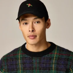 Embroidered canvas baseball cap
