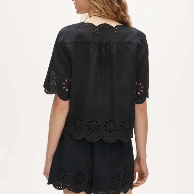Embroidered eyelet top in linen