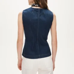 Essential cutaway vest in denim