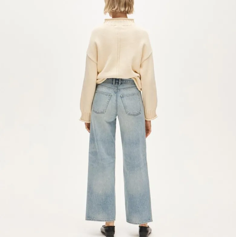 Everyday wide-leg ankle jean in rigid