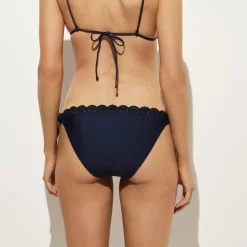 Eyelet string bikini bottom in Classic Sculpt™