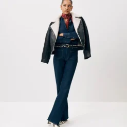 Full-length slim-wide jean with patch pockets