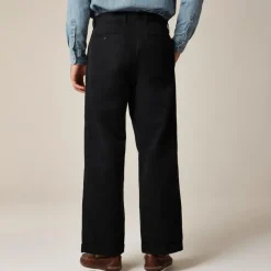 Giant-fit chino pant