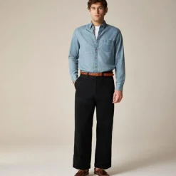 Giant-fit chino pant