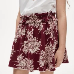 Girls' crochet-trim skirt in broken-in jersey